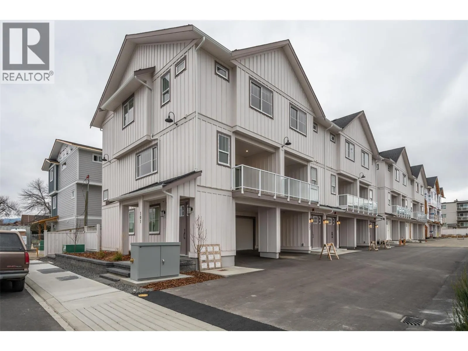 Row / Townhouse for rent: 784 Argyle Street Unit# 105, Penticton, British Columbia V2A 0J6