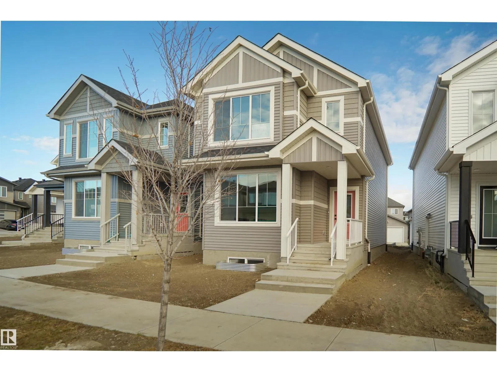 House for rent: 784 Cy Becker Dr Nw, Edmonton, Alberta T5Y 2W4