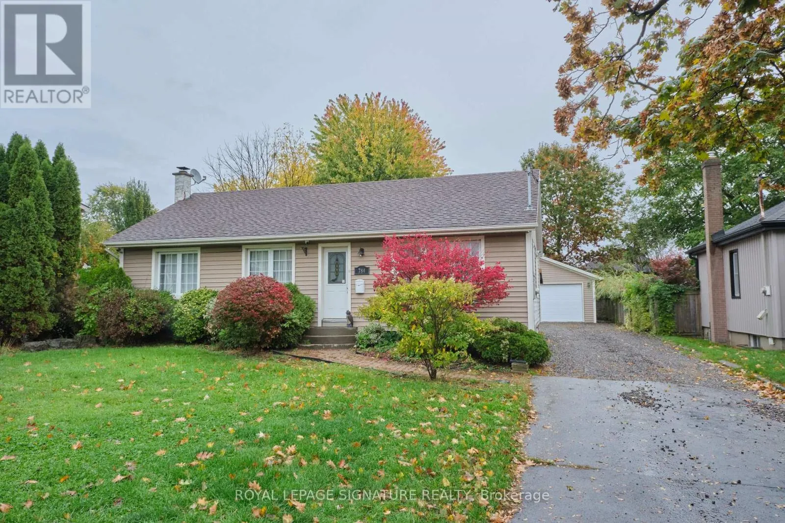 House for rent: 784 South Pelham Road S, Welland, Ontario L3C 3C8