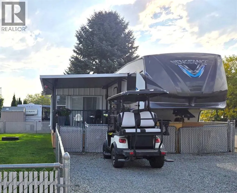 Recreational for rent: 785 Carefree Resort, Rural Red Deer County, Alberta T4G 0K6