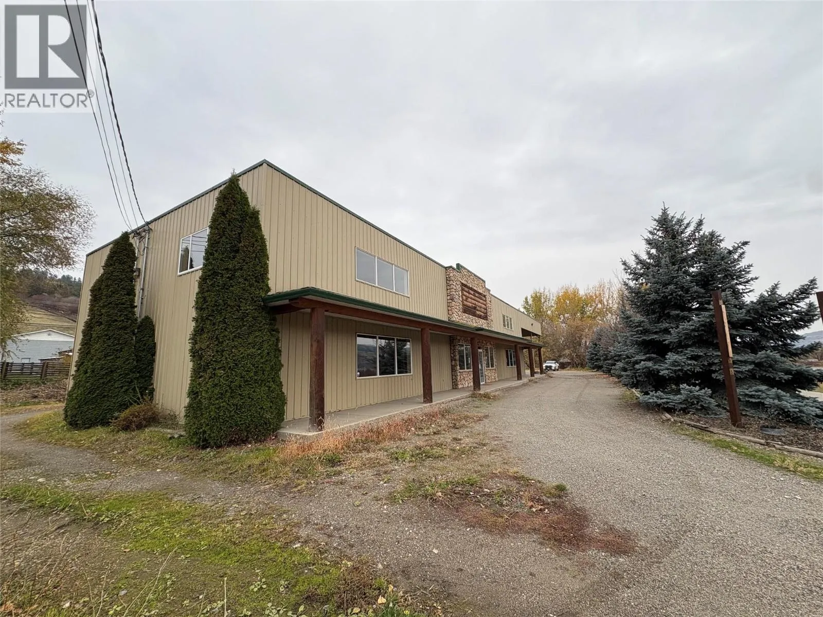 Residential Commercial Mix for rent: 7851 Highway 97 Highway, Vernon, British Columbia V1B 3R9