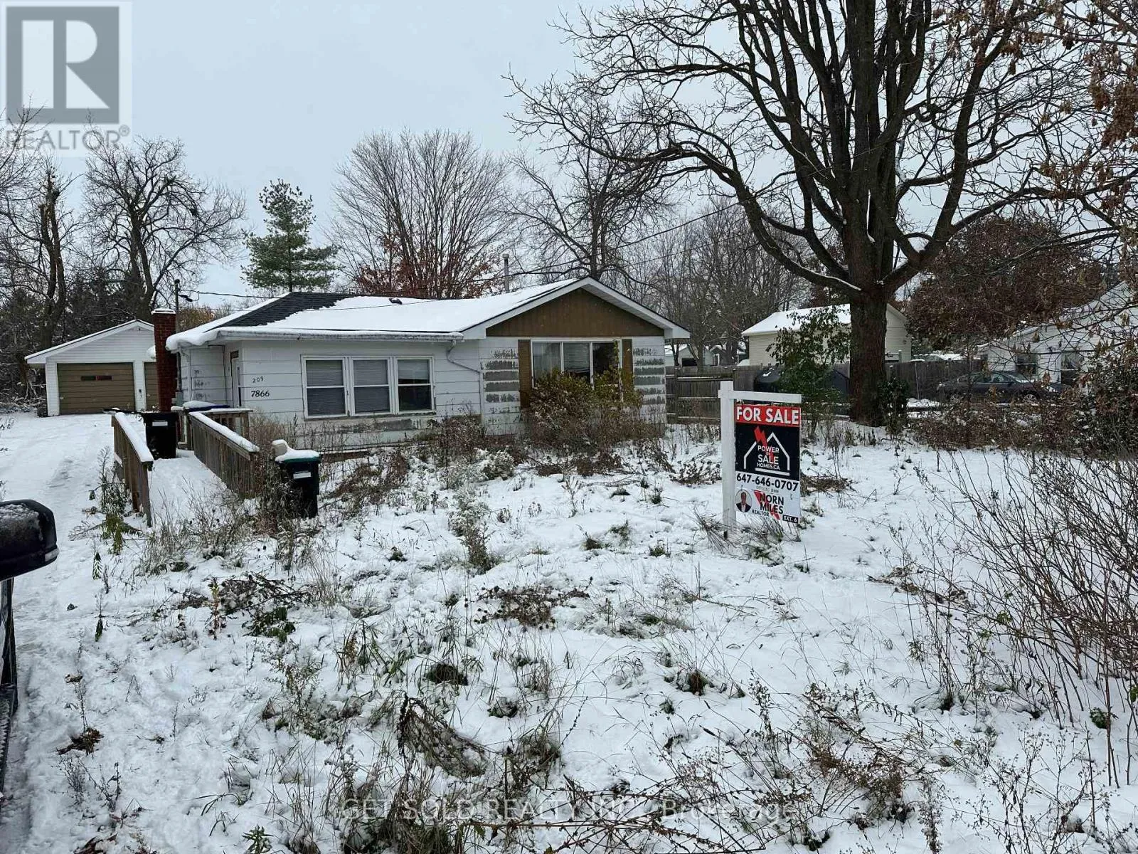 House for rent: 7866 Yonge Street N, Innisfil, Ontario L9S 1L4