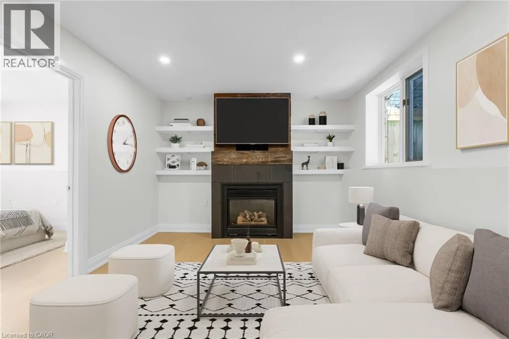 House for rent: 79 Central Drive Unit# 2, Hamilton, Ontario L9G 2A1