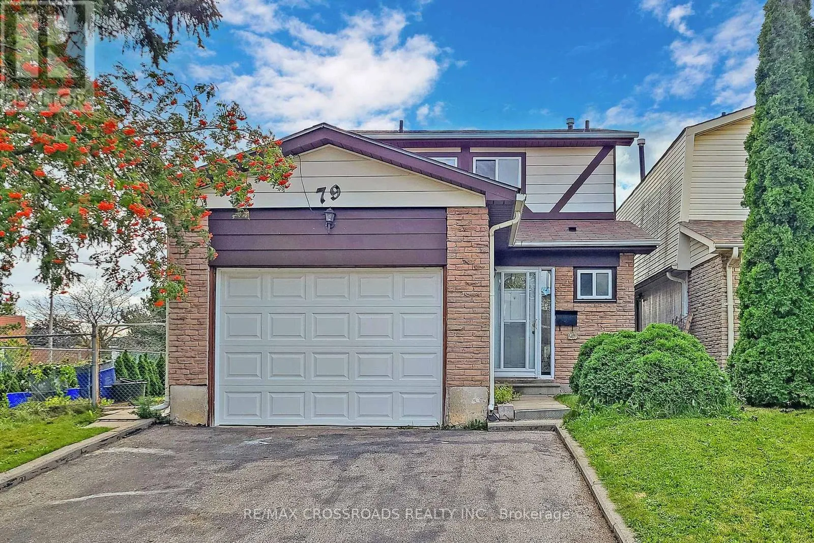 House for rent: 79 Dragoon Crescent, Toronto, Ontario M1V 1N5