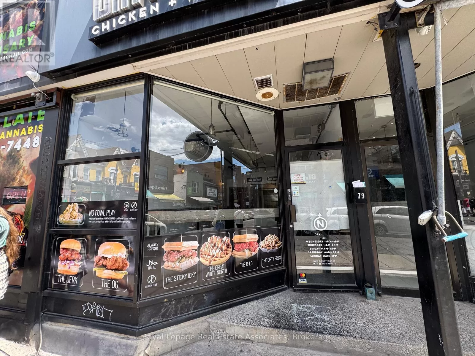 79 Kensington Avenue, Toronto, Ontario M5T 2K2