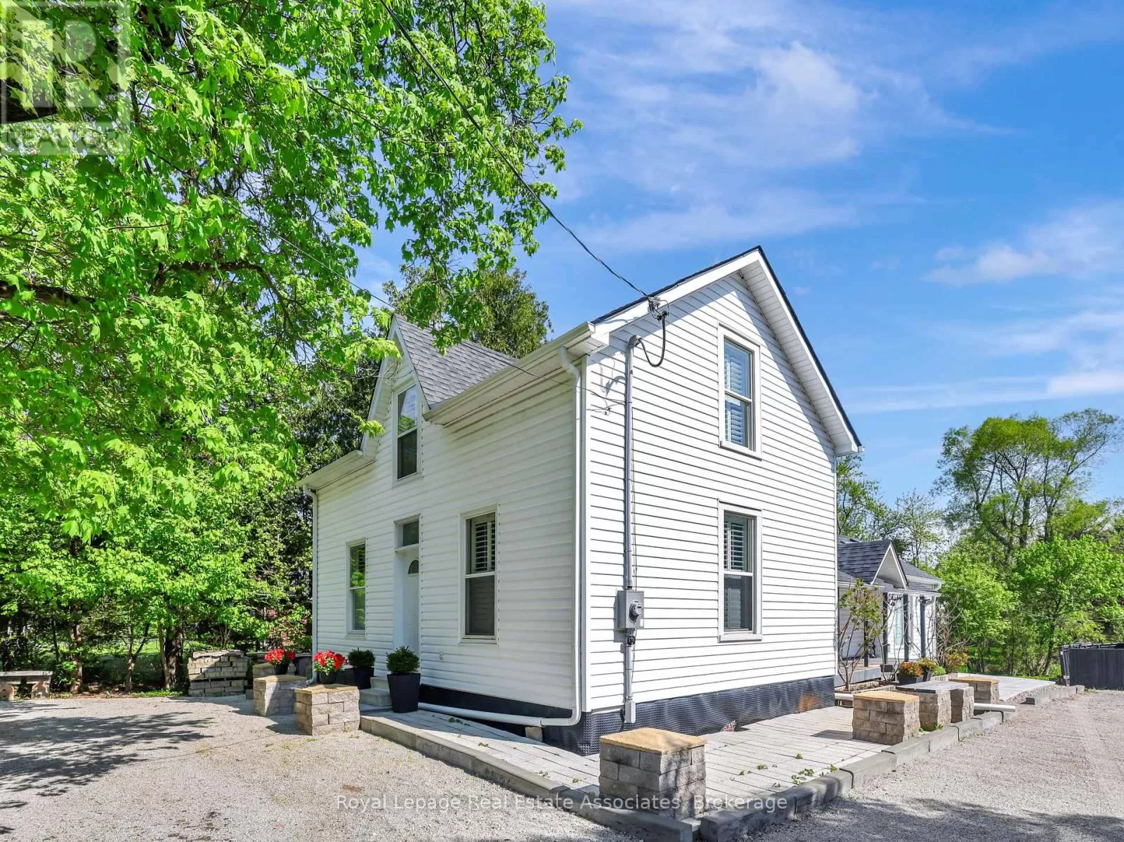 House for rent: 79 Tremaine Road, Milton, Ontario L9T 2W8