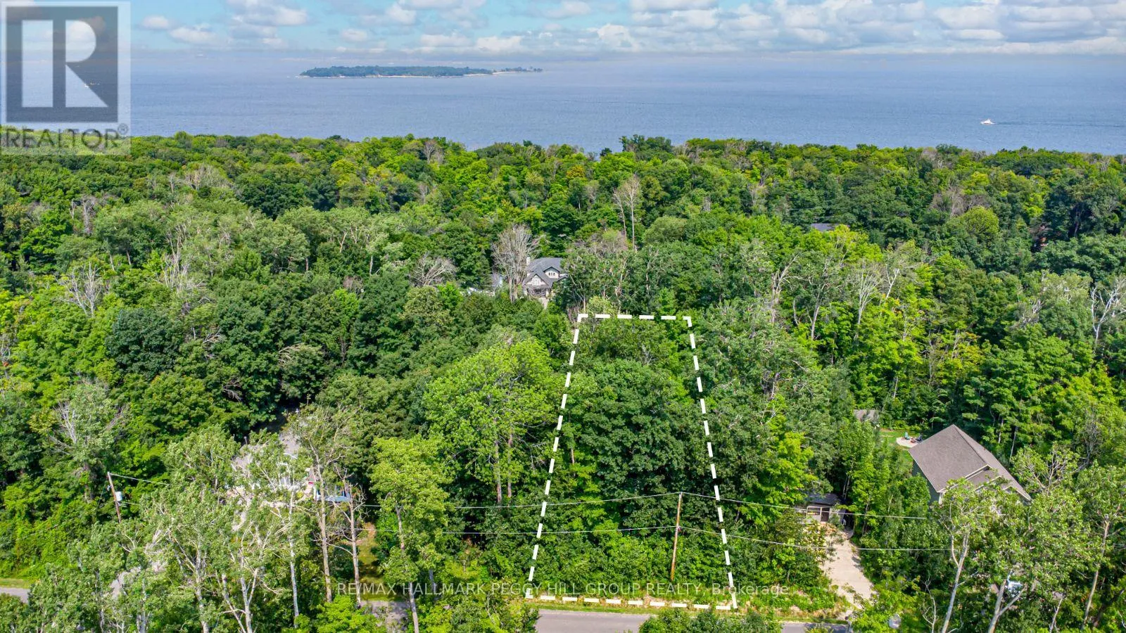 79 Wozniak Road, Penetanguishene, Ontario L9M 1W6