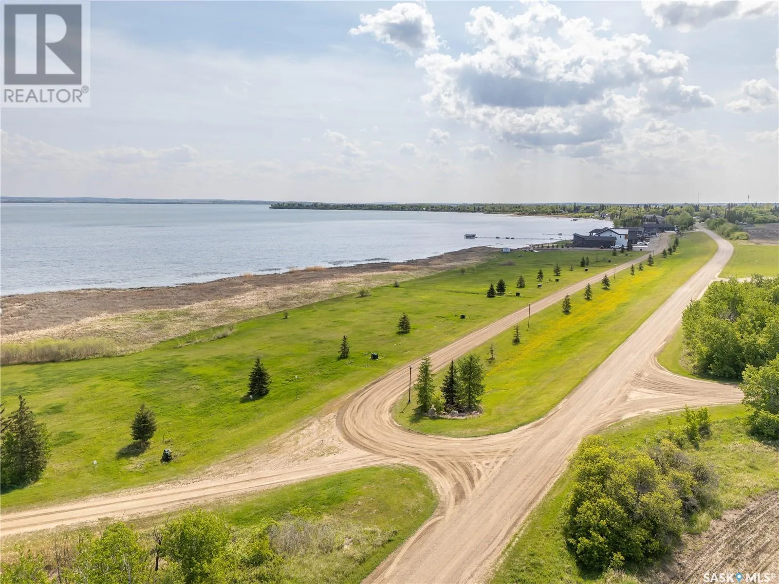 Unknown for rent: 790 Lakeshore Drive, Meota, Saskatchewan S0M 1X0