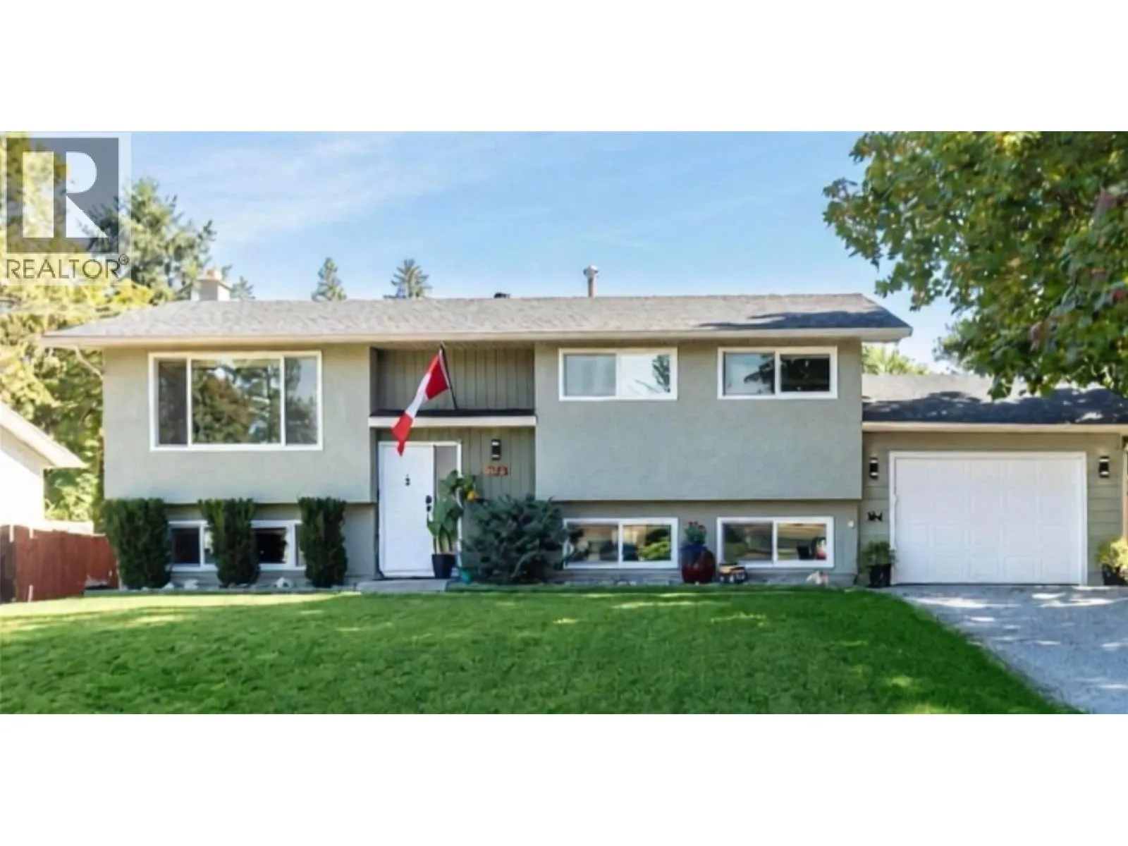 House for rent: 7901 Giles Drive, Coldstream, British Columbia V1B 1G6