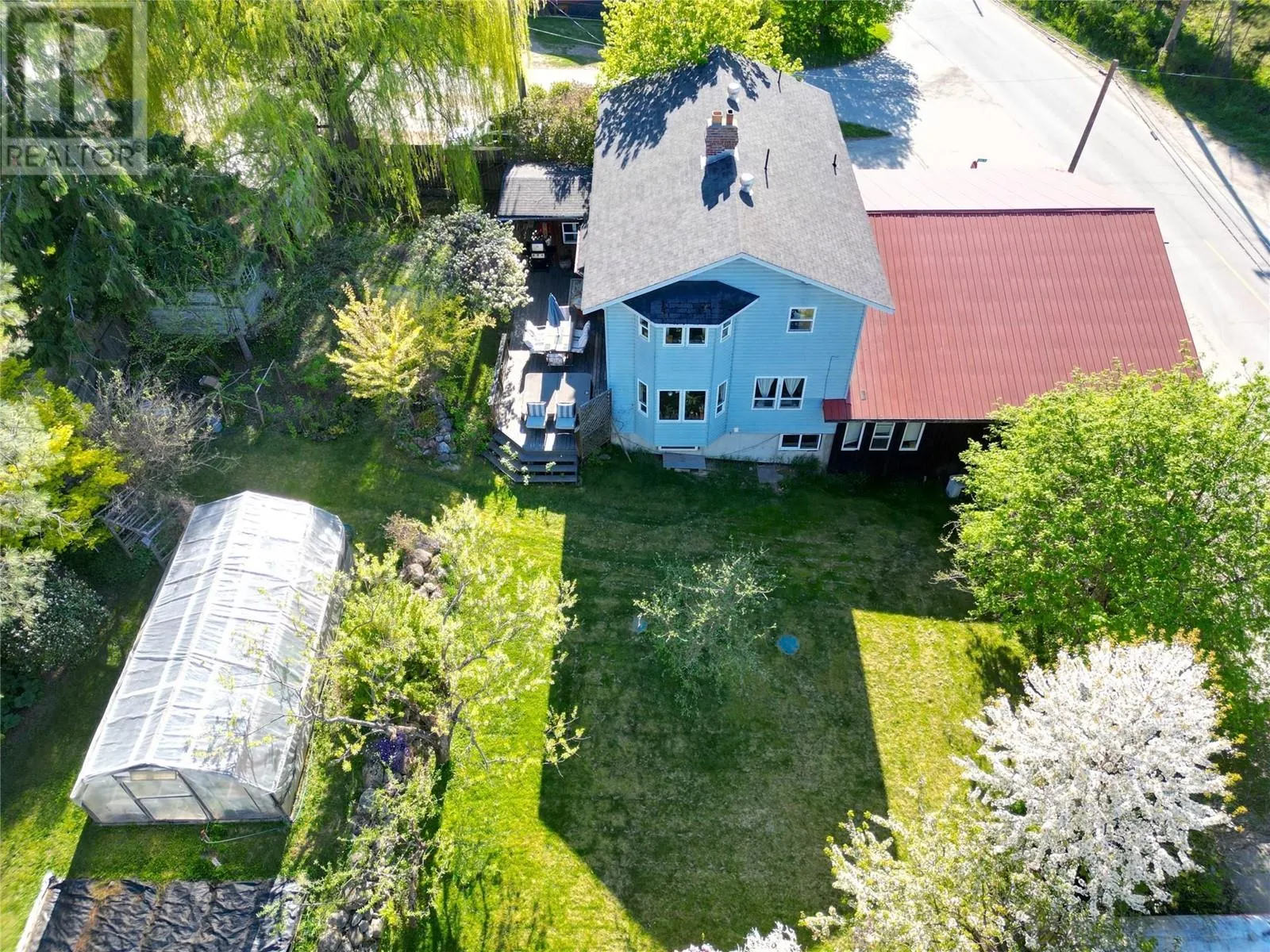 House for rent: 7904 Railway Avenue, Procter, British Columbia V1L 0B7