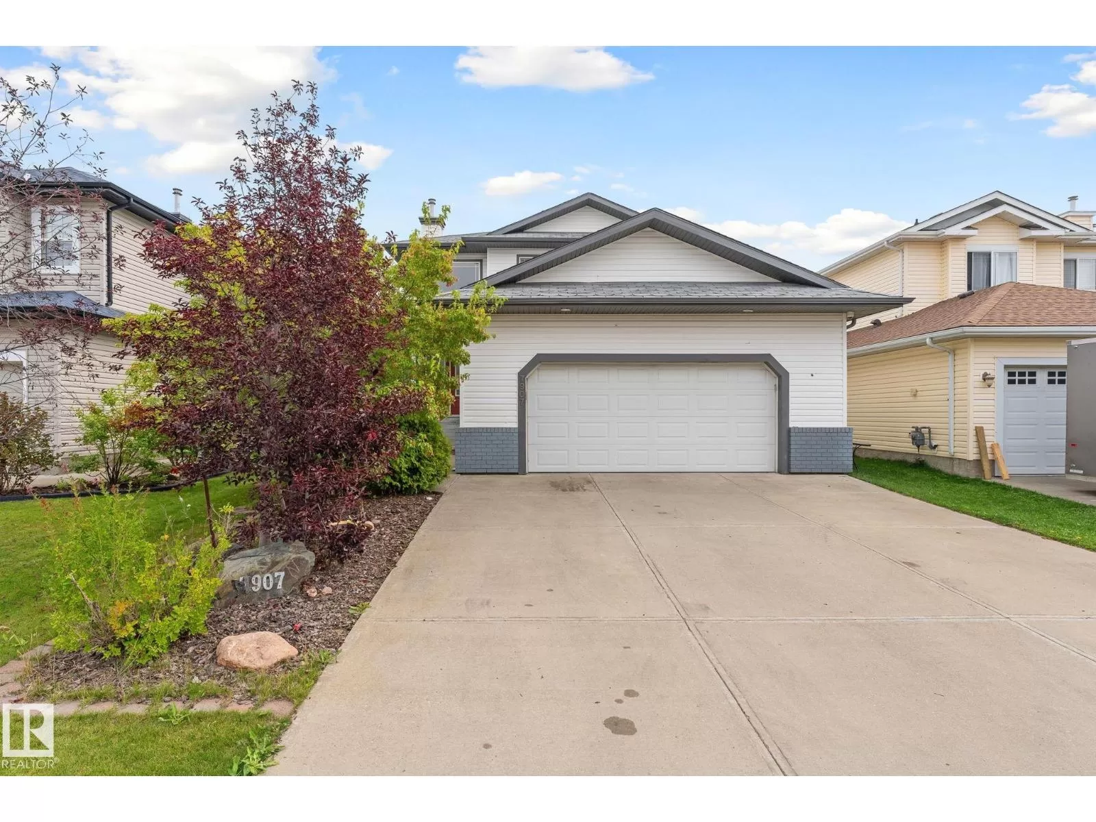 House for rent: 7907 96 St, Morinville, Alberta T8R 1W1