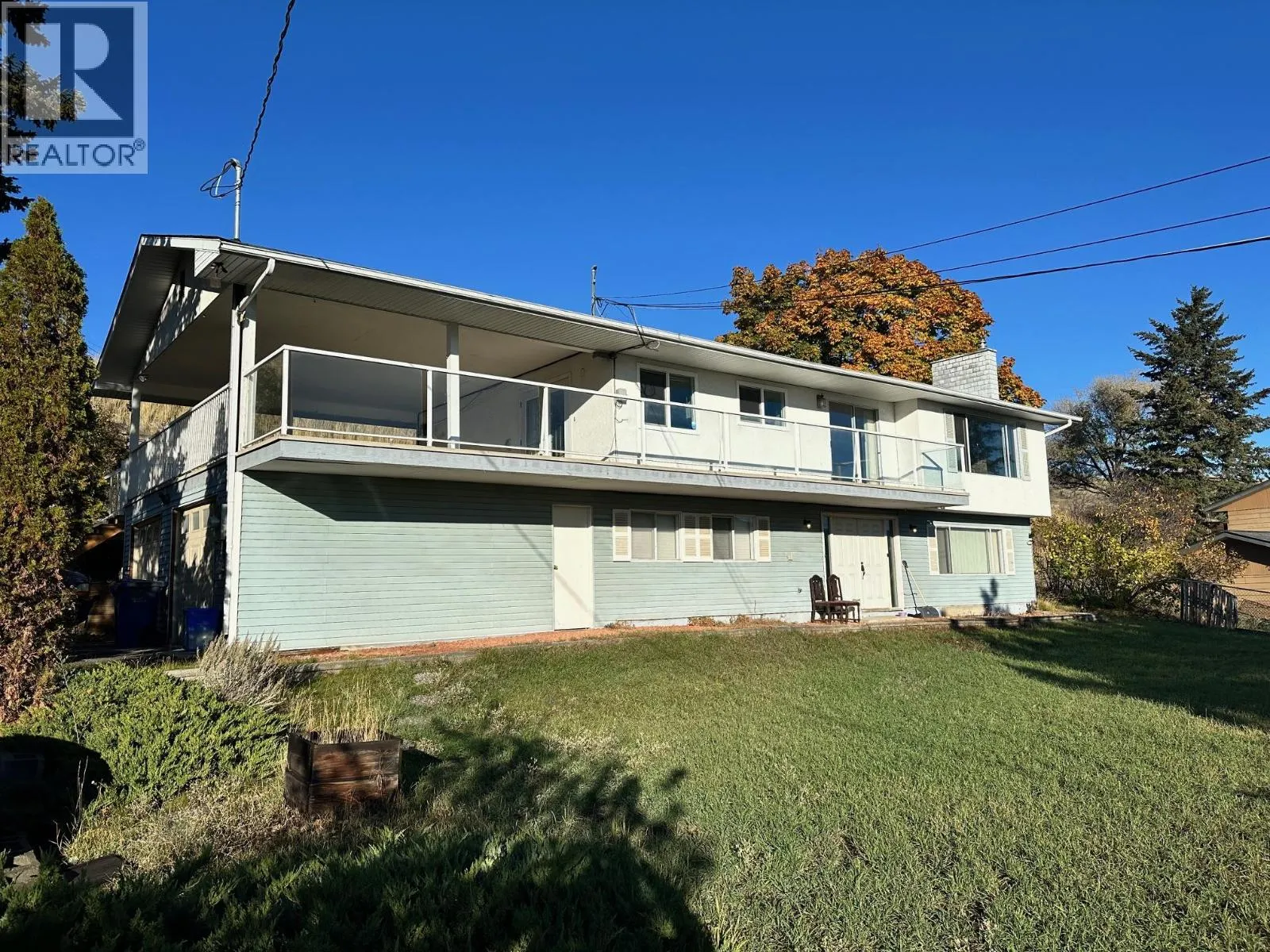 House for rent: 7910 Lakeview Drive, Coldstream, British Columbia V1B 1W3