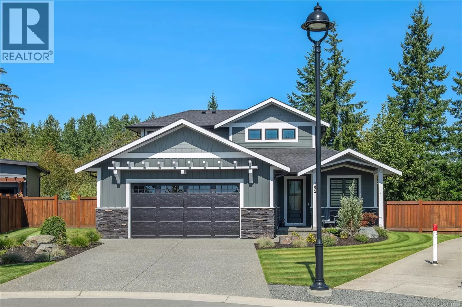 House for rent: 792 Salal St, Campbell River, British Columbia V9H 0E7