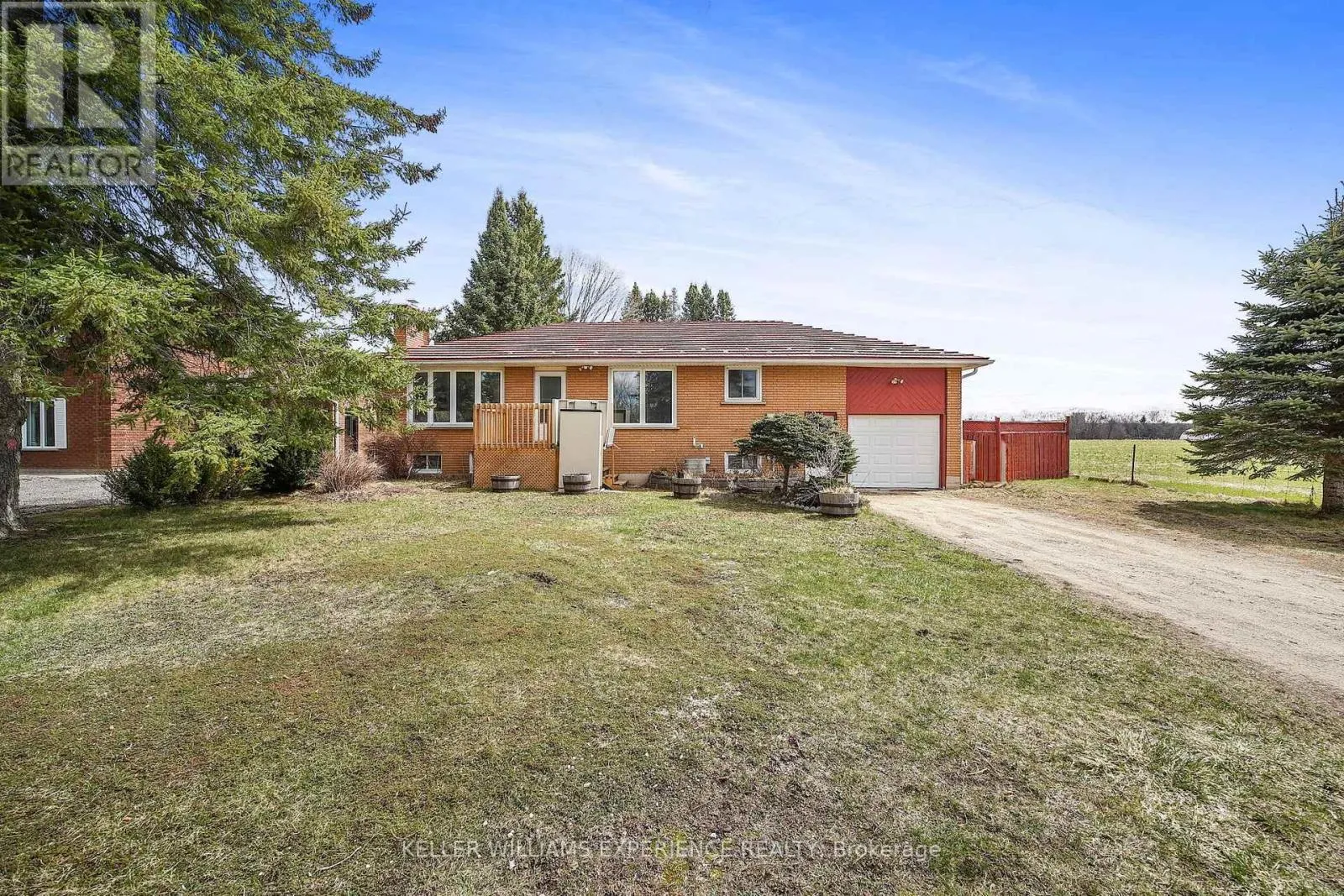 House for rent: 7925 10 County Road, Essa, Ontario L0M 1B1