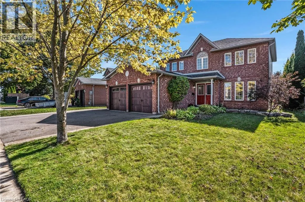 House for rent: 795 Saginaw Parkway, Cambridge, Ontario N1T 1R3