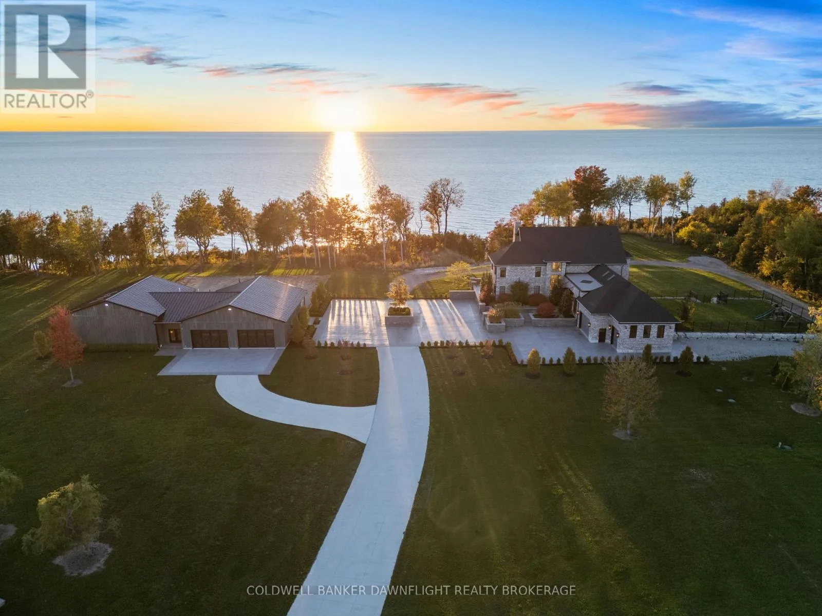 House for rent: 79585 Cottage Drive, Central Huron, Ontario N7A 3X8