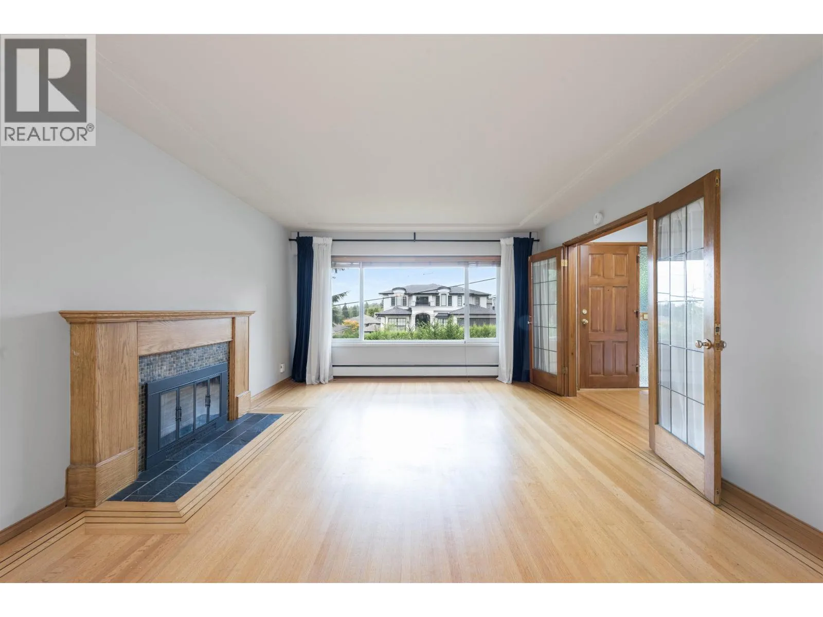 House for rent: 7988 Edson Avenue, Burnaby, British Columbia V5J 3W7