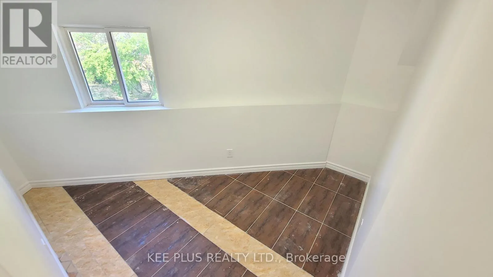 Offices for rent: 7c - 743 Birchmount Road, Toronto, Ontario M1K 1R5