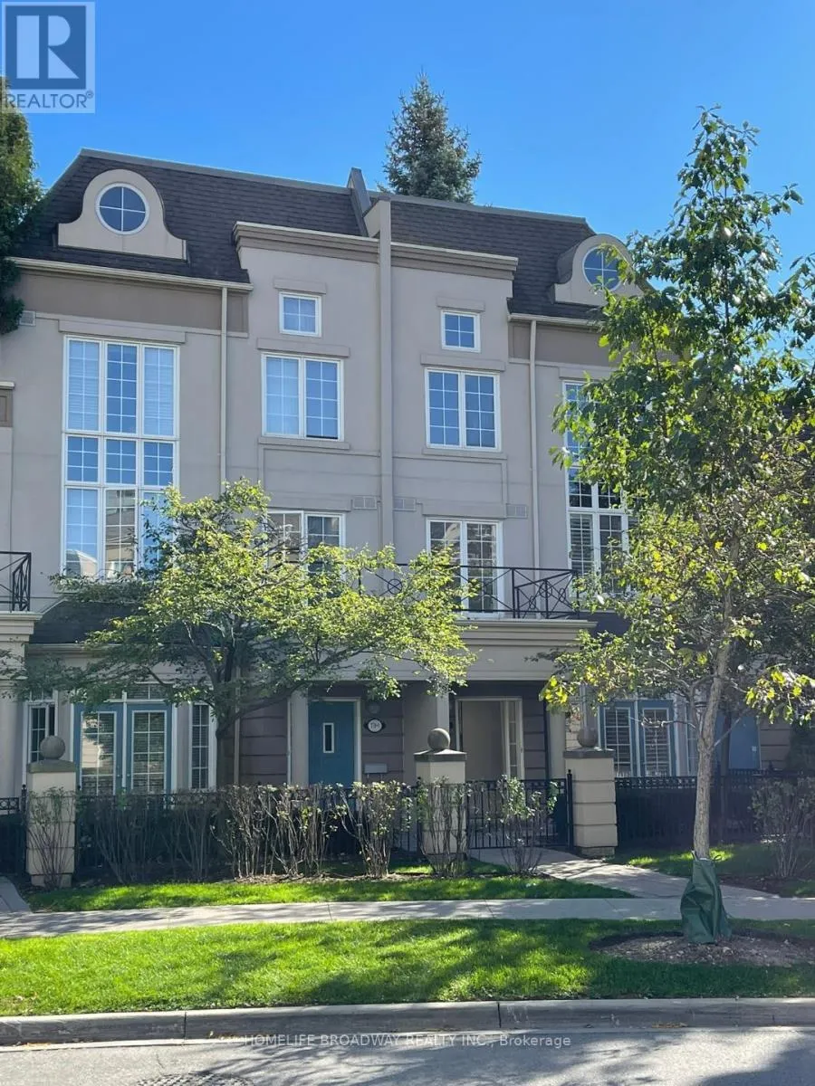 Row / Townhouse for rent: 8 - 1 Rean Drive, Toronto, Ontario M2K 3C1