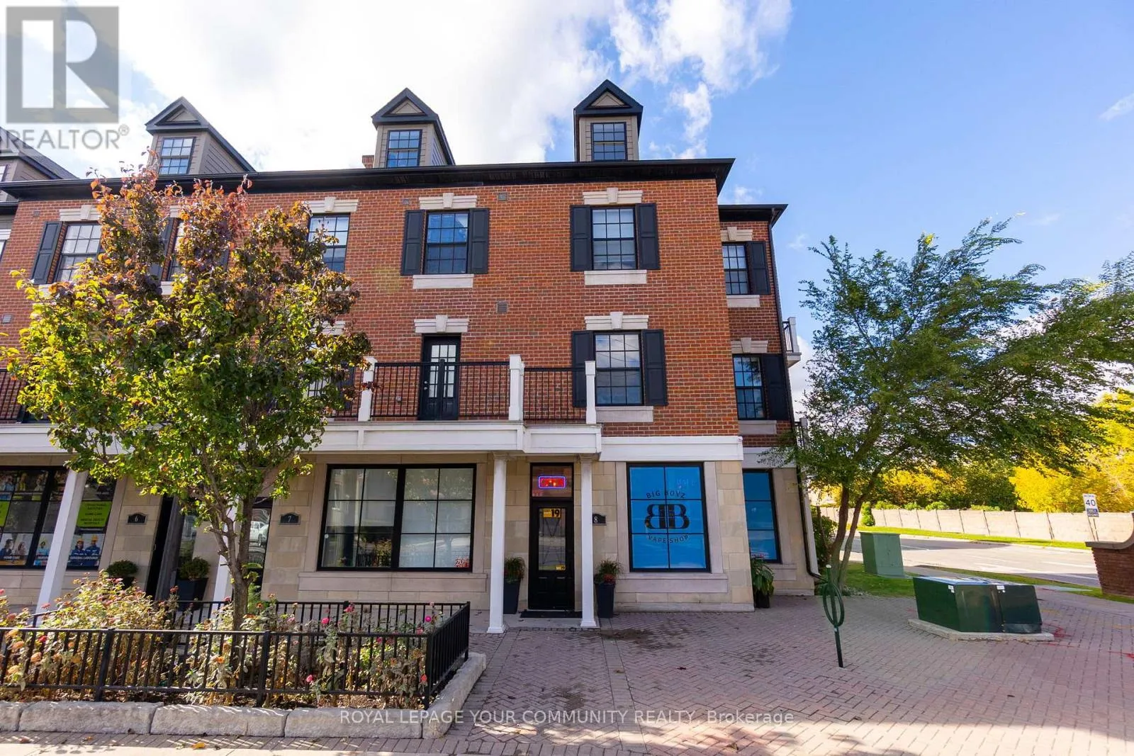 Row / Townhouse for rent: 8 - 10060 Keele Street, Vaughan, Ontario L6A 4V6