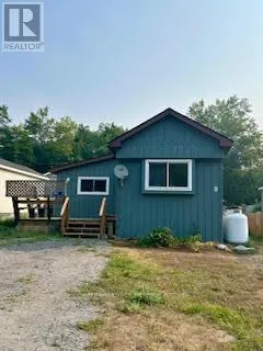 Mobile Home for rent: 8 - 1701 Highway 11, Gravenhurst, Ontario P0E 1G0