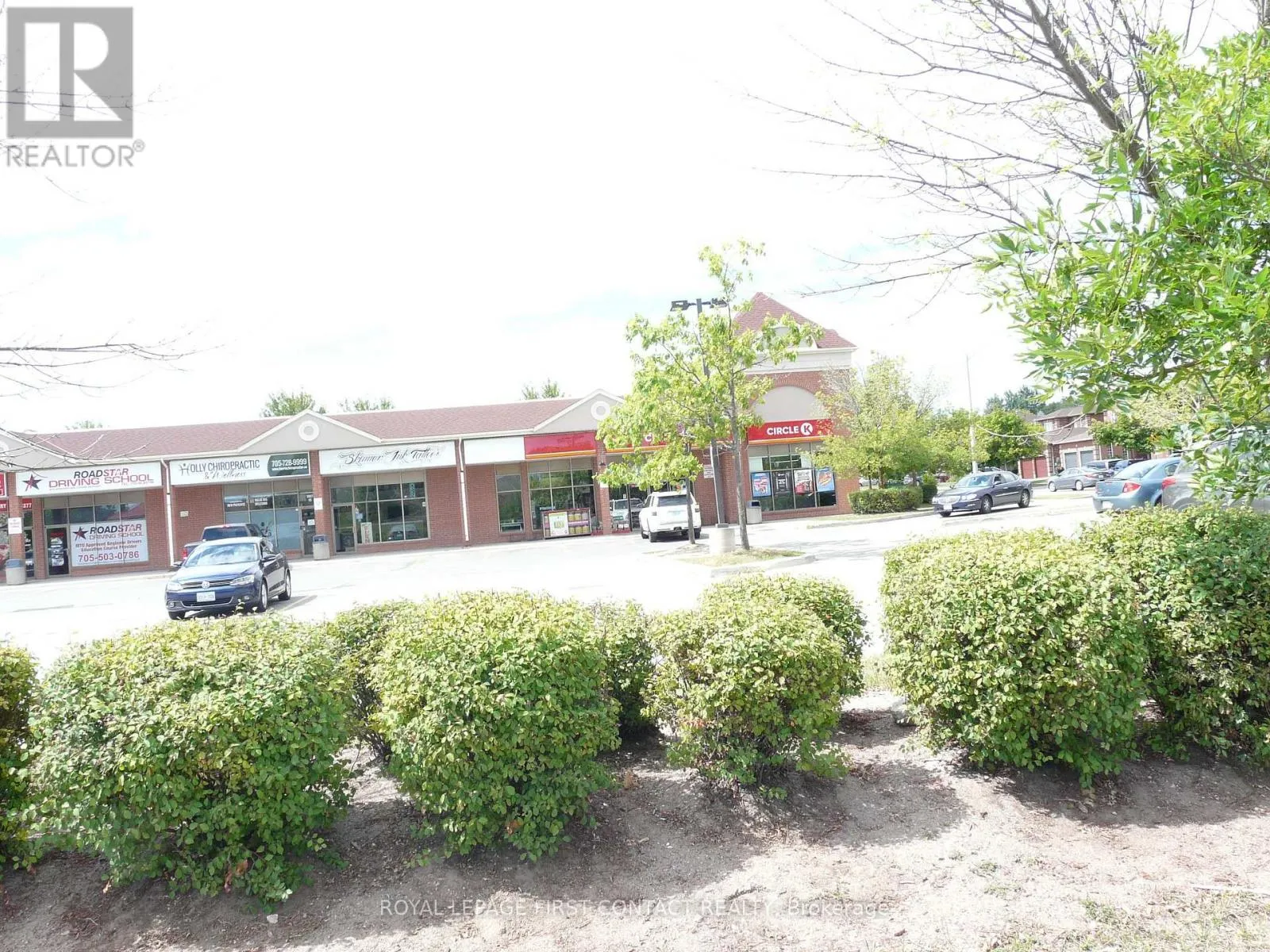 8 - 2 Marsellus Drive, Barrie, Ontario L4N 0Y4