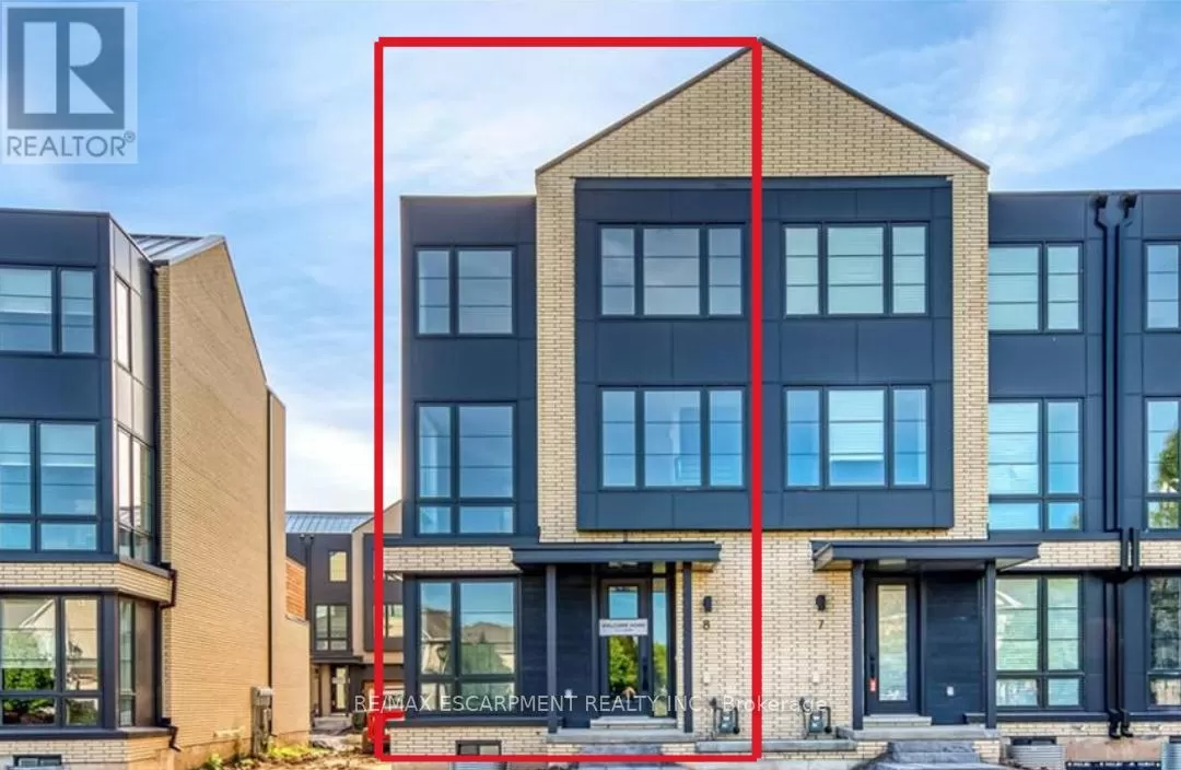 Row / Townhouse for rent: 8 - 2273 Turnberry Road, Burlington, Ontario L7M 2B2