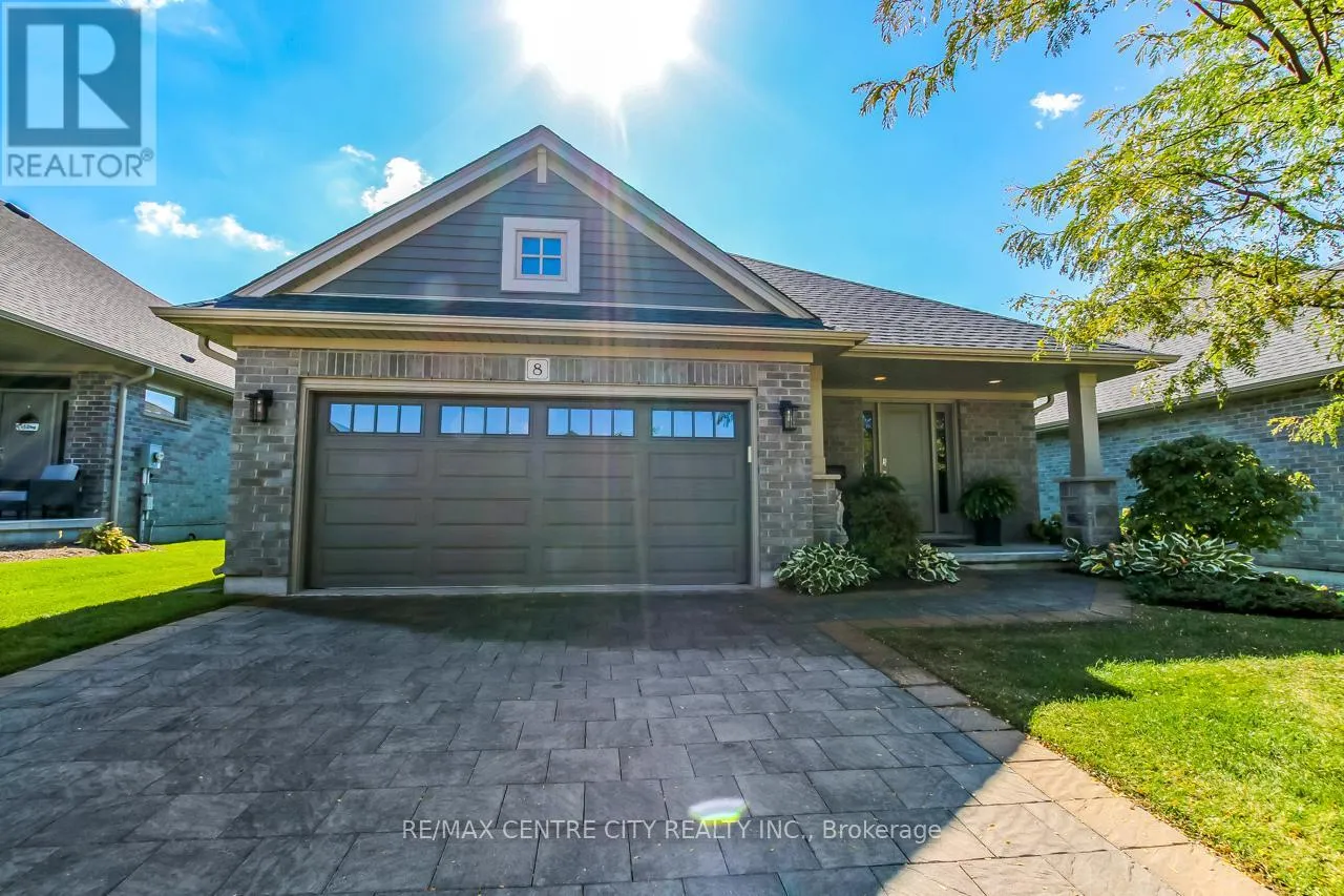 House for rent: 8 - 234 Peach Tree Boulevard, St. Thomas, Ontario N5R 0G8