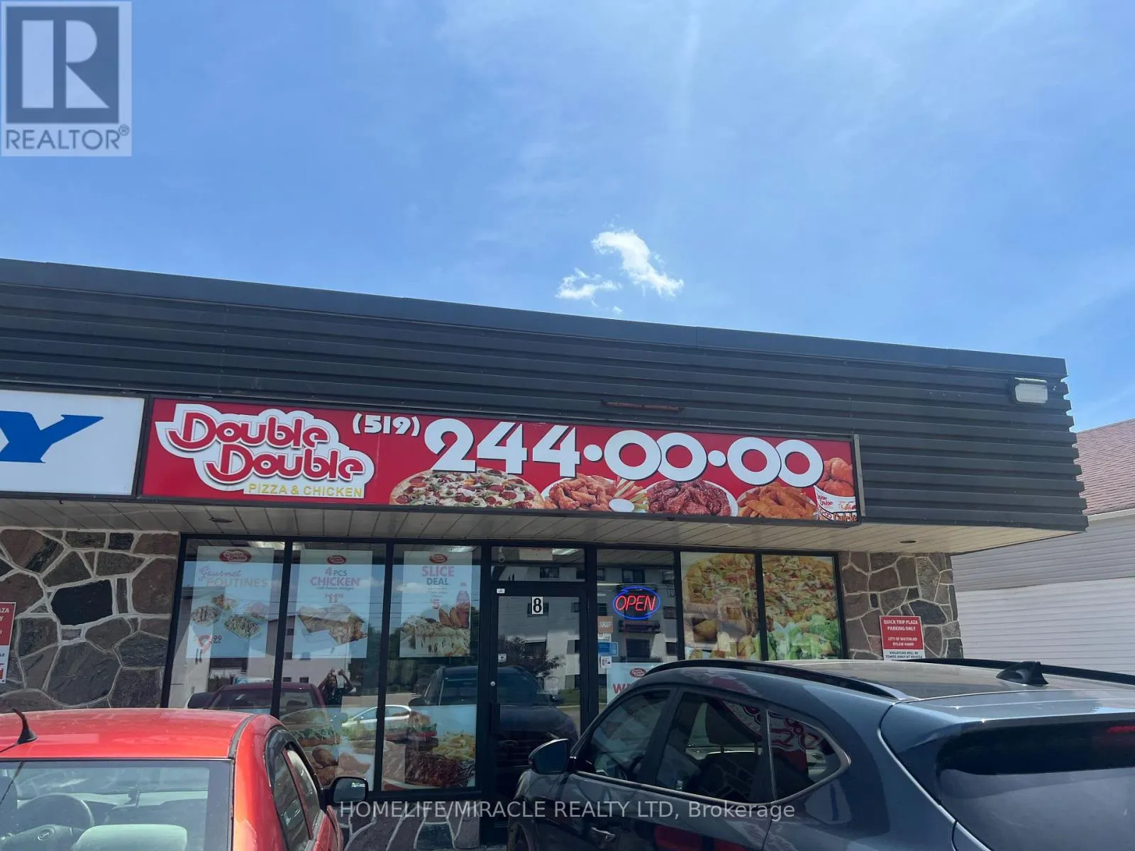 8 - 347 Erb Street W, Waterloo, Ontario N2L 1W4