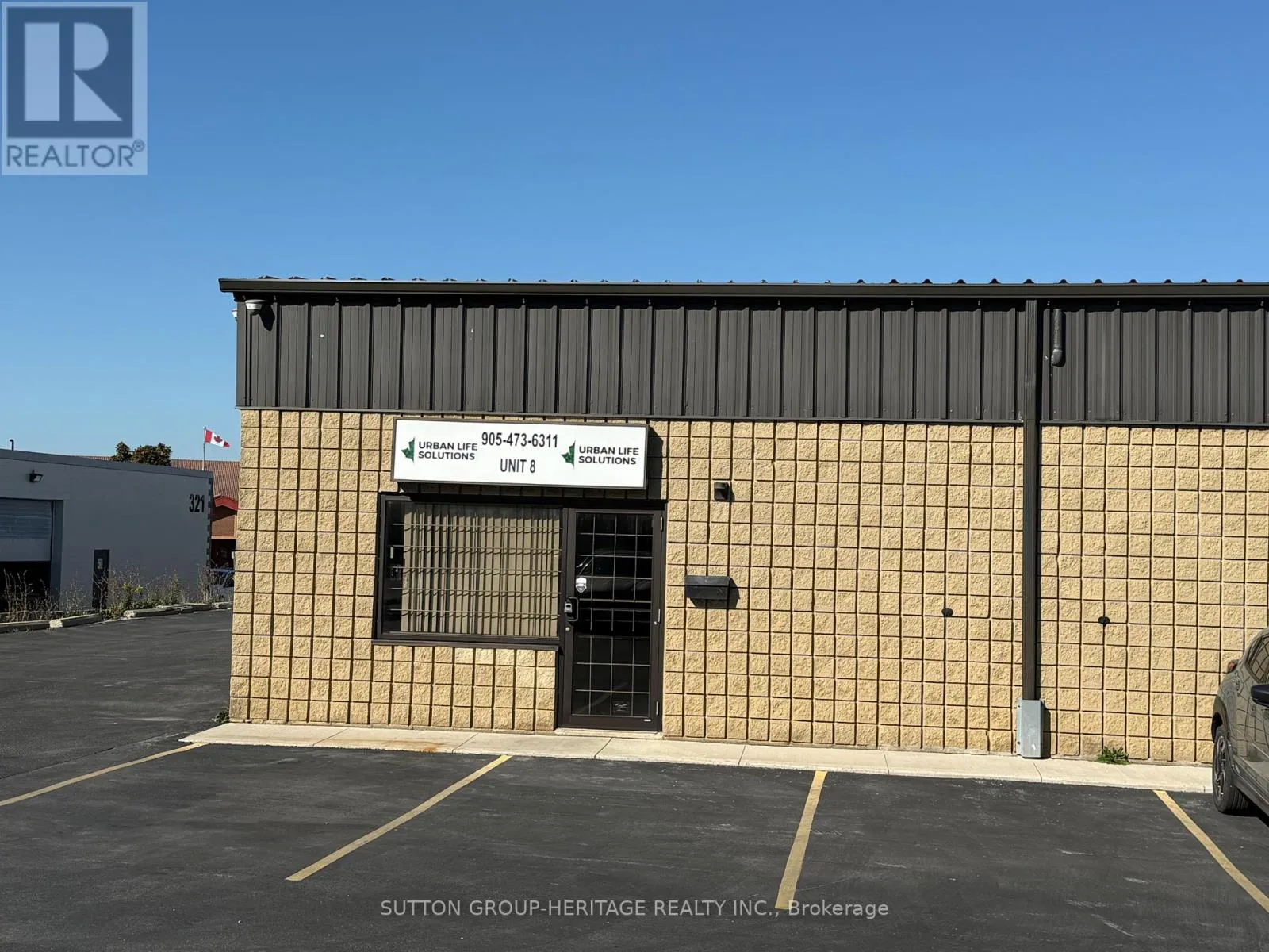 8 - 38 Bigwin Road, Hamilton, Ontario L8W 3R4