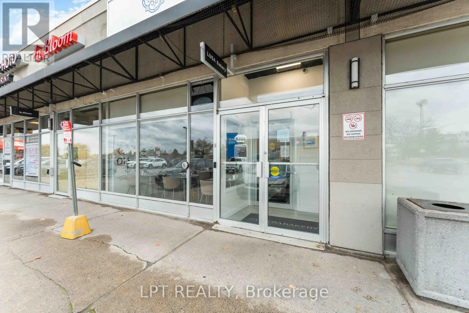 8 - 420 Hazeldean Run, Ottawa, Ontario K2L 4B2