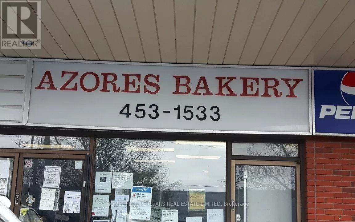 8 - 5 Mcmurchy Avenue N, Brampton, Ontario L6Y 1Y1