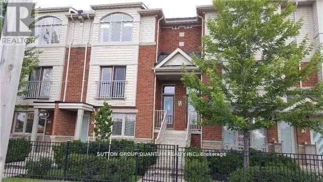 Row / Townhouse for rent: 8 - 5725 Tenth Line, Mississauga, Ontario L5M 0P7