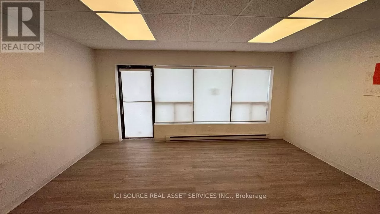 8 - 78 Centennial Road, Orangeville, Ontario L9W 1P9