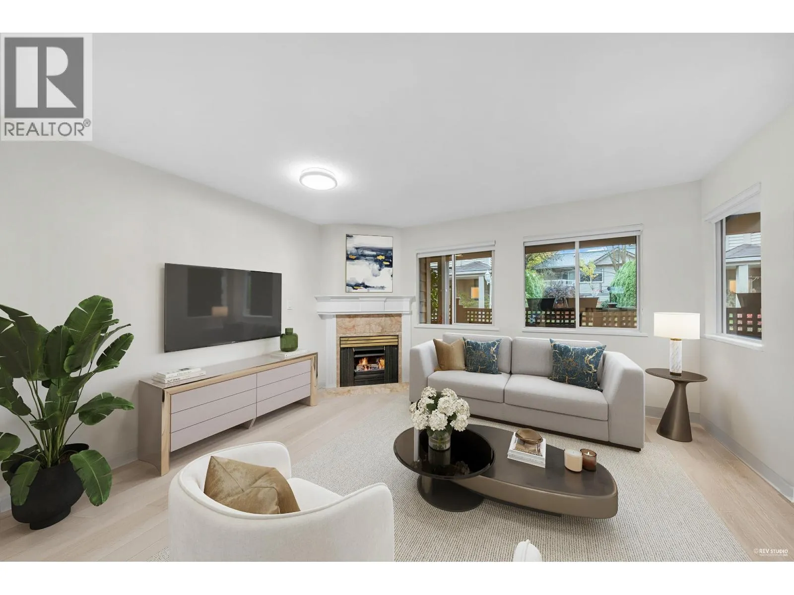 Row / Townhouse for rent: 8 815 Tobruck Avenue, North Vancouver, British Columbia V7P 1V9