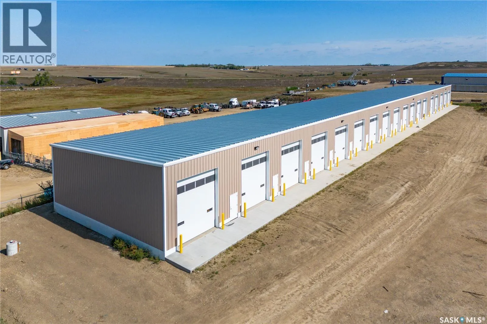 Warehouse for rent: 8 839 Snyder Road, Moose Jaw, Saskatchewan S6H 4Y4