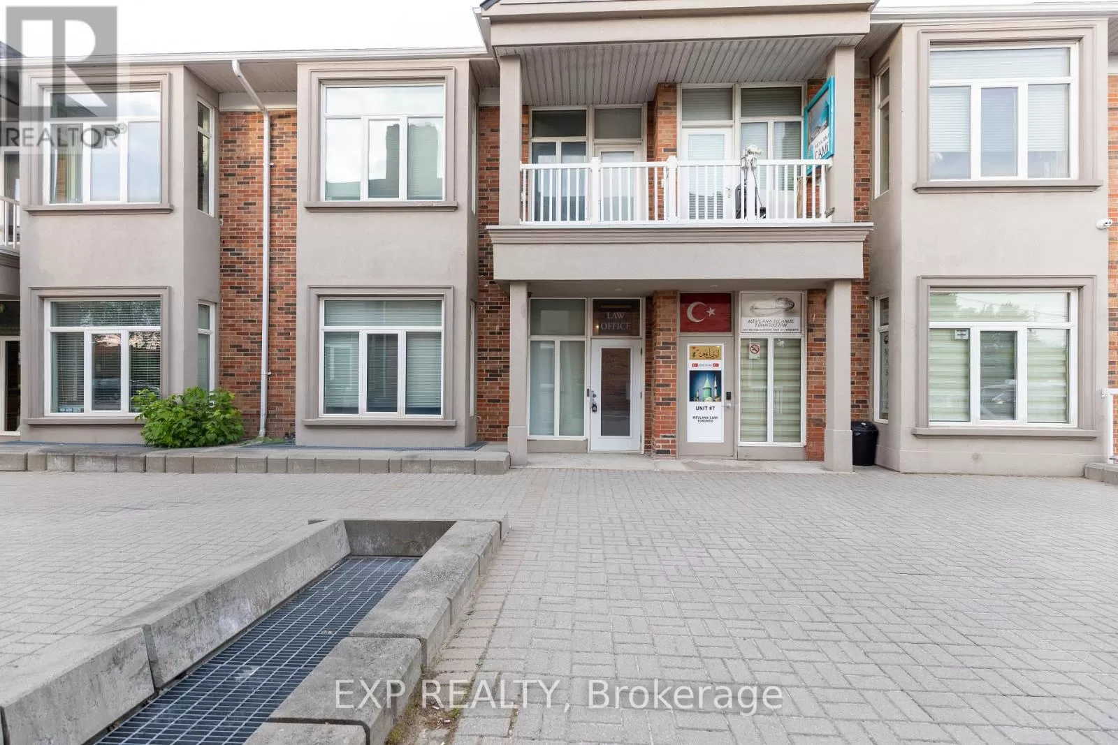 Offices for rent: 8 - 951 Wilson Avenue, Toronto, Ontario M3K 2A7