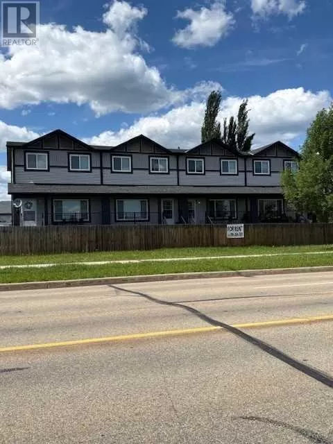 Multi-Family for rent: 8 Anderson Close, Whitecourt, Alberta T7S 0A6
