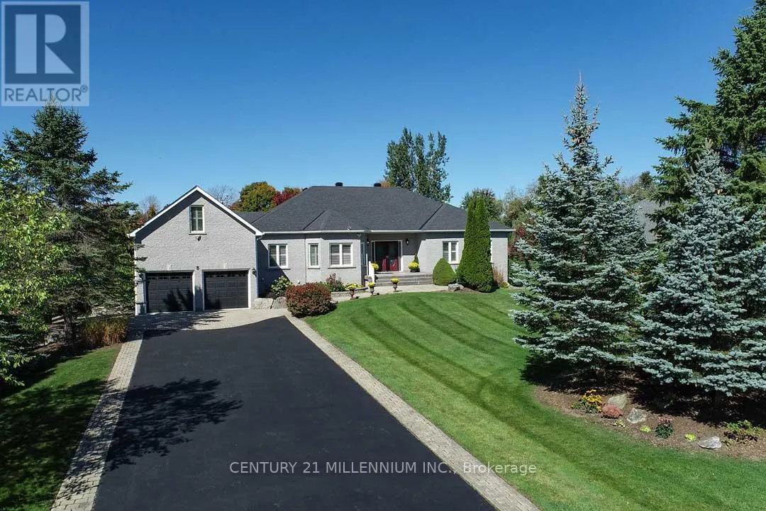 House for rent: 8 Castlewood Court, Caledon, Ontario L7K 0C1