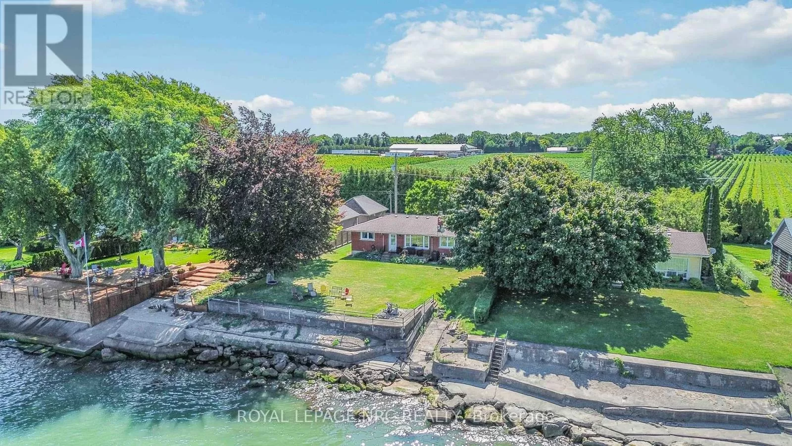 House for rent: 8 Firelane 2b, Niagara-on-the-Lake, Ontario L0S 1J0