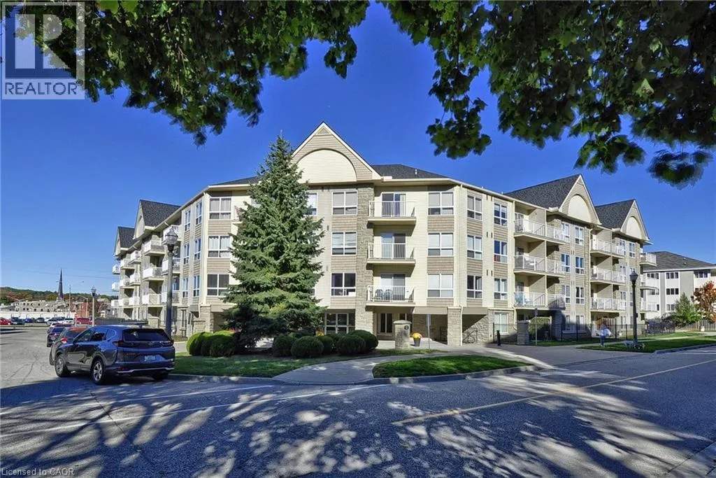 Apartment for rent: 8 Harris Street Unit# 302, Cambridge, Ontario N1R 8R1