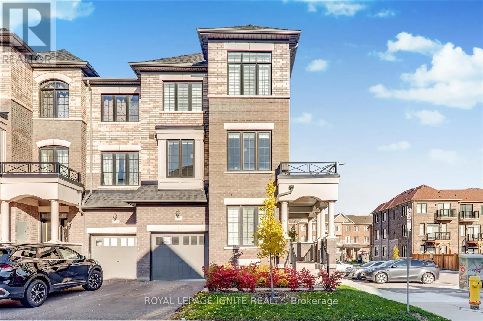 Row / Townhouse for rent: 8 Kingfisher Way, Whitby, Ontario L1P 0K3