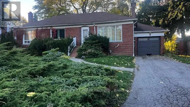 House for rent: 8 Kingsmere Crescent, Toronto, Ontario M1M 3B3