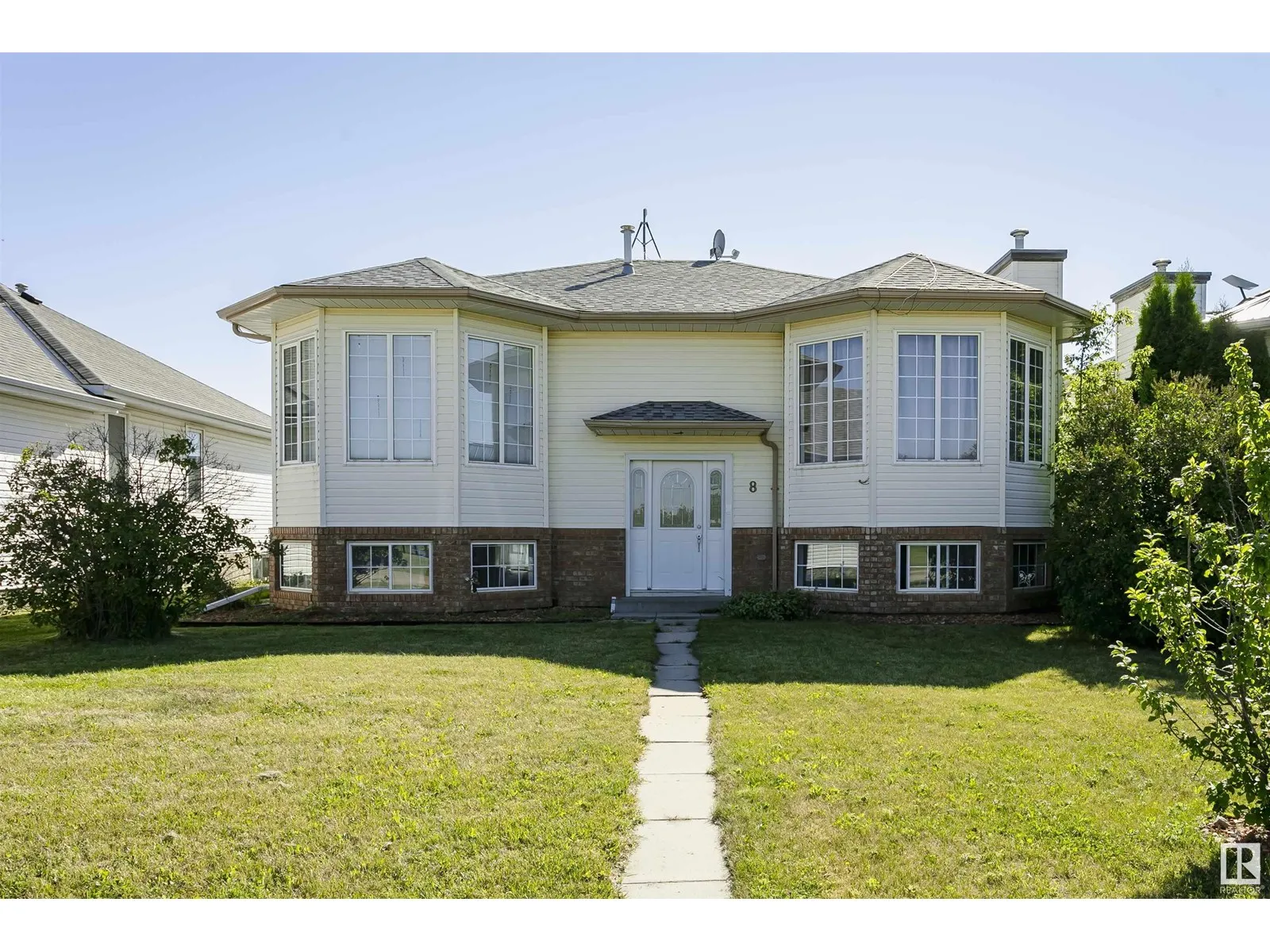 House for rent: 8 Lafond Dr, Tofield, Alberta T0B 4J0