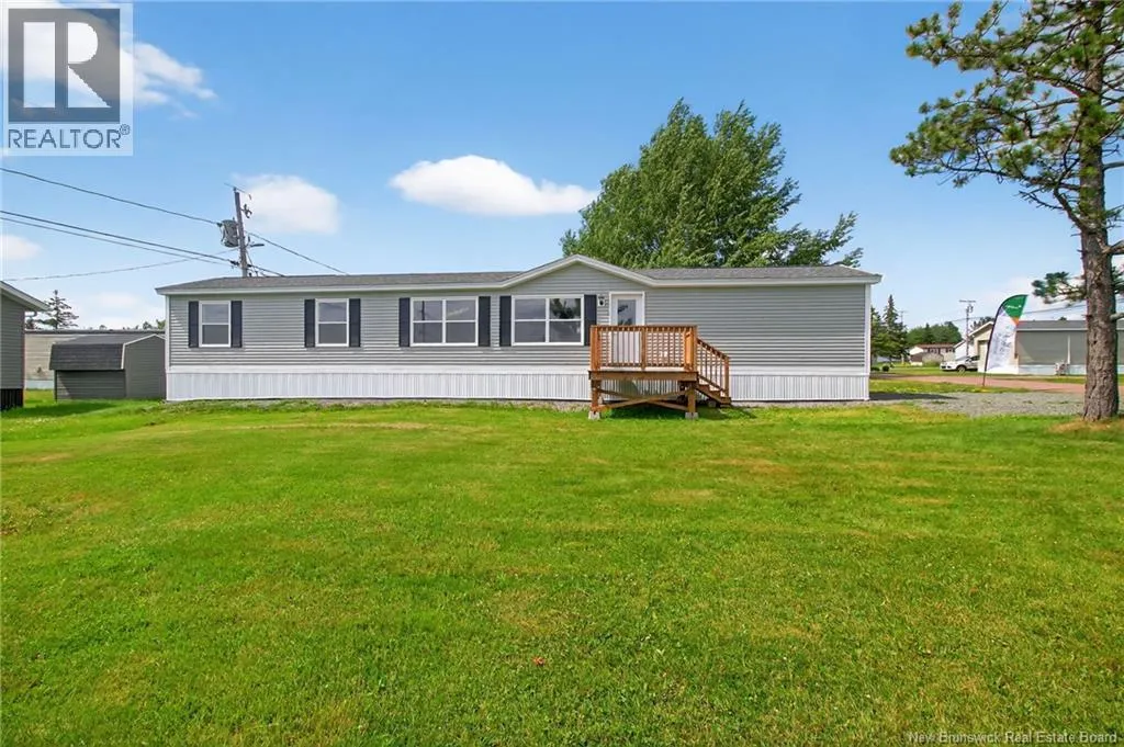 House for rent: 8 Linda Lane, Moncton, New Brunswick E1E 3T9