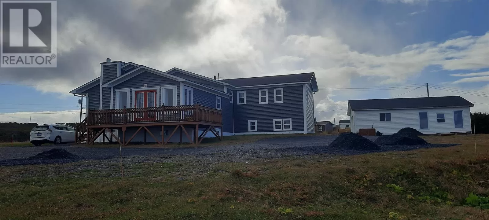 House for rent: 8 Main Street, Hay Cove, Newfoundland & Labrador A0K 2X0