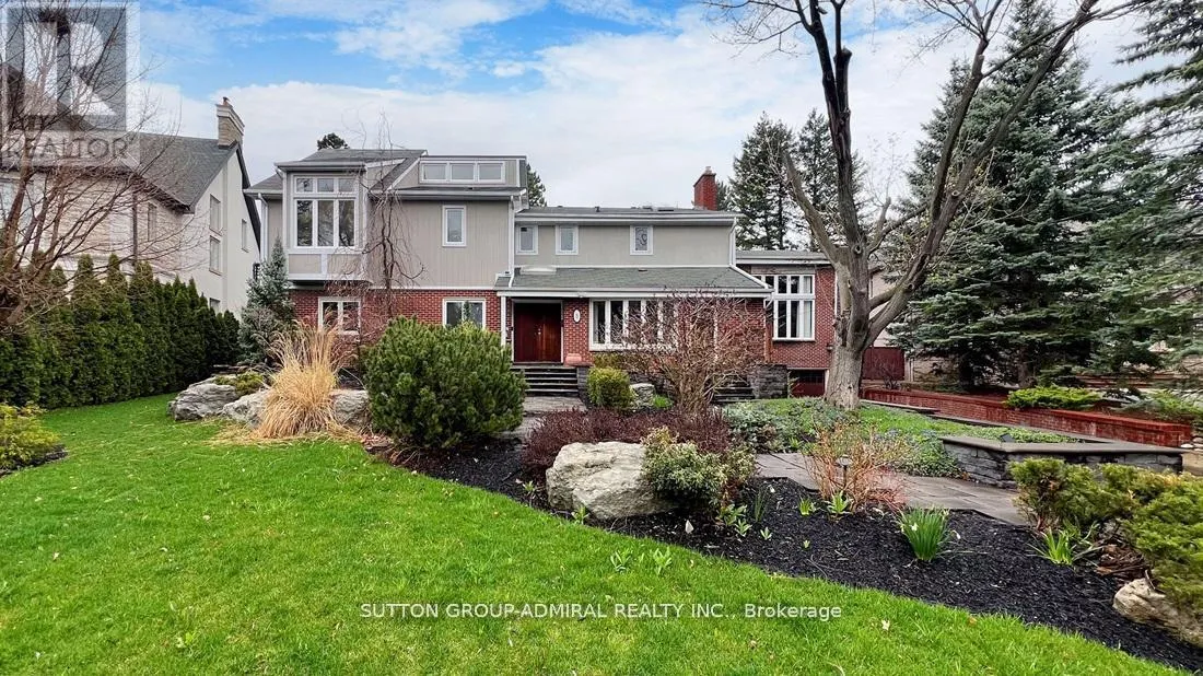 House for rent: 8 Mead Court, Toronto, Ontario M2L 1A6