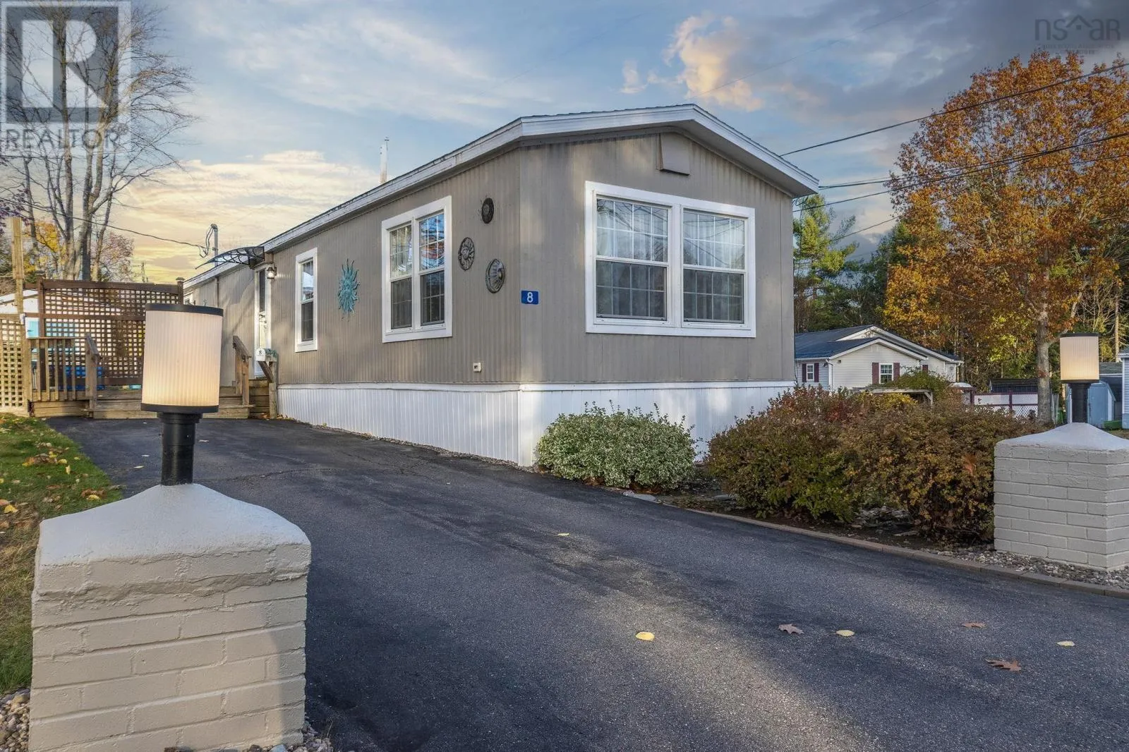 Mobile Home for rent: 8 Olympic Avenue, New Minas, Nova Scotia B4N 3T8