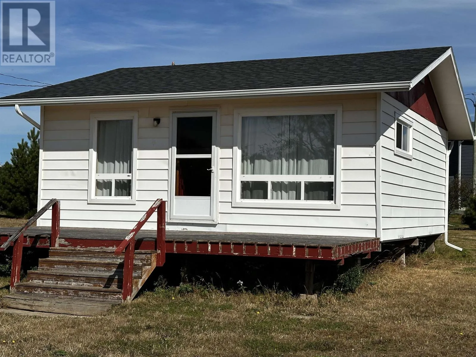 Recreational for rent: 8 Raymond Road, Mont Carmel, Prince Edward Island C0B 2E0