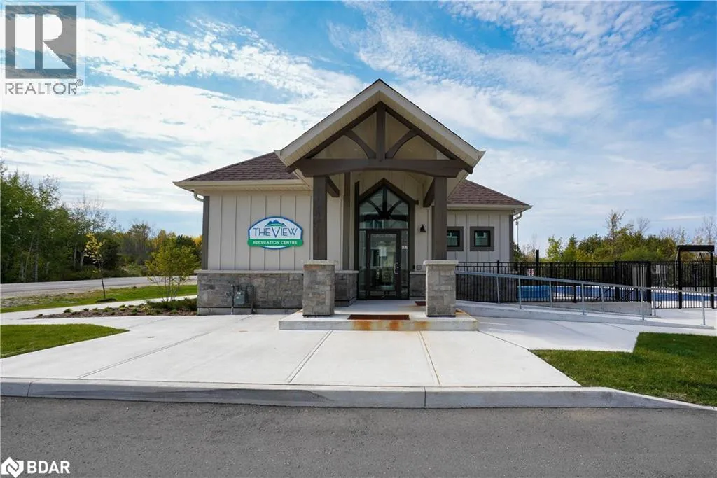 Row / Townhouse for rent: 8 Spooner Crescent, Collingwood, Ontario L9Y 1T3